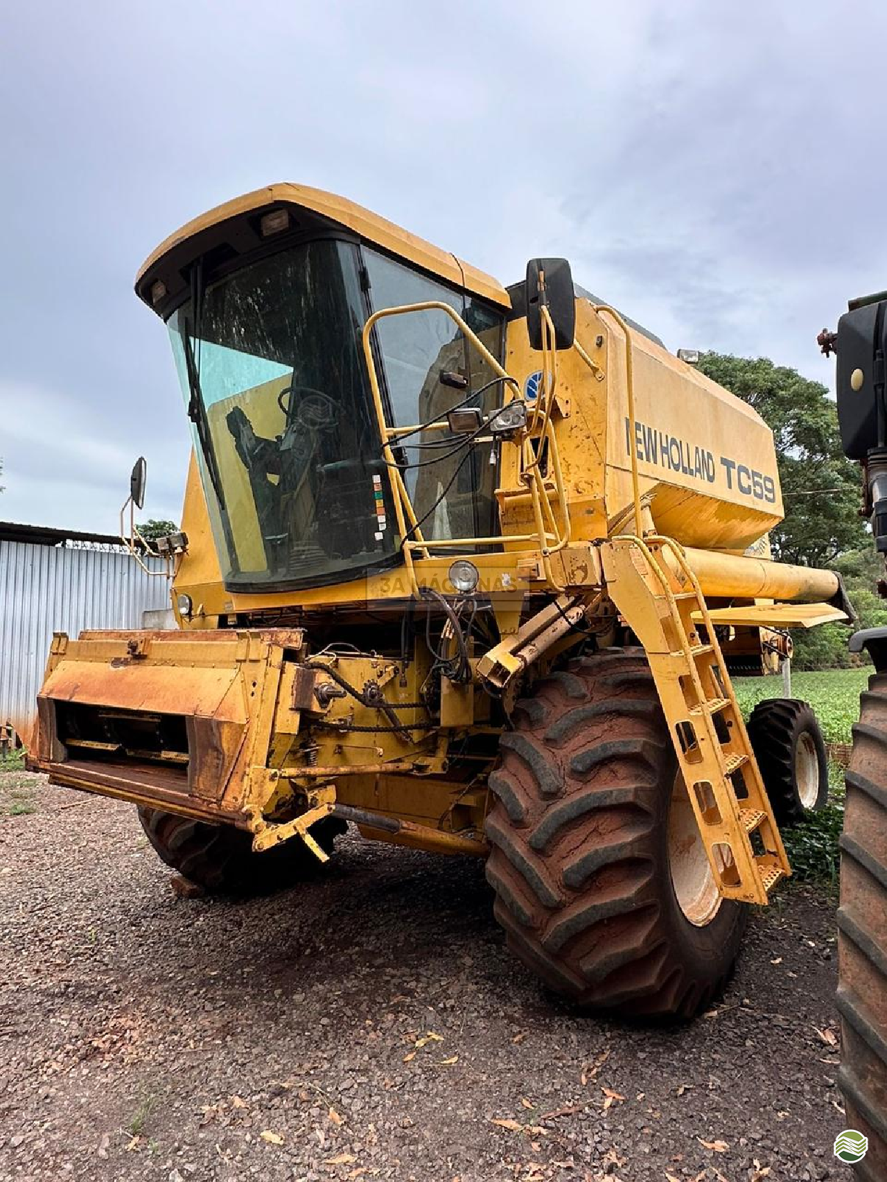 COLHEITADEIRA NEW HOLLAND TC 59 3A Máquinas - Stara - Matriz DOURADOS MATO GROSSO DO SUL MS